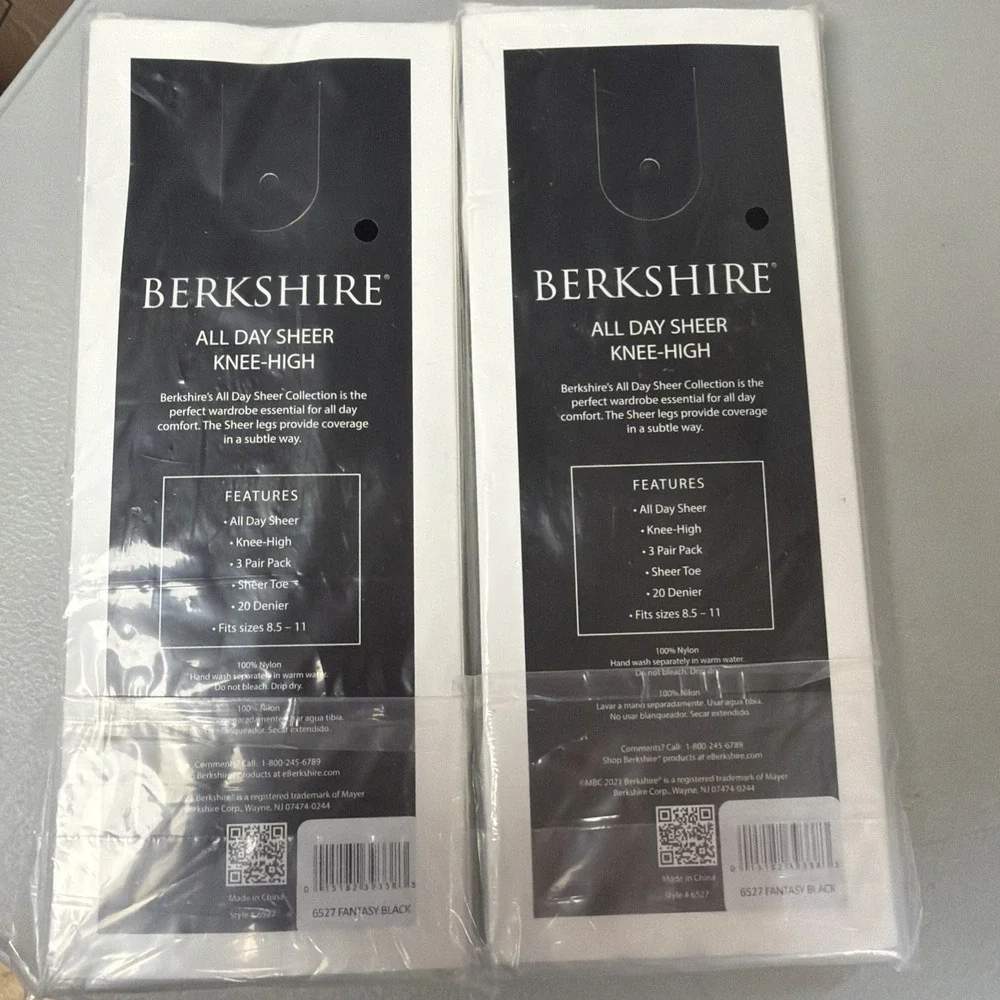 (2) Packs Berkshire All Day Sheer Knee-High Pantyhose Size 8.5-11 Fantasy Black